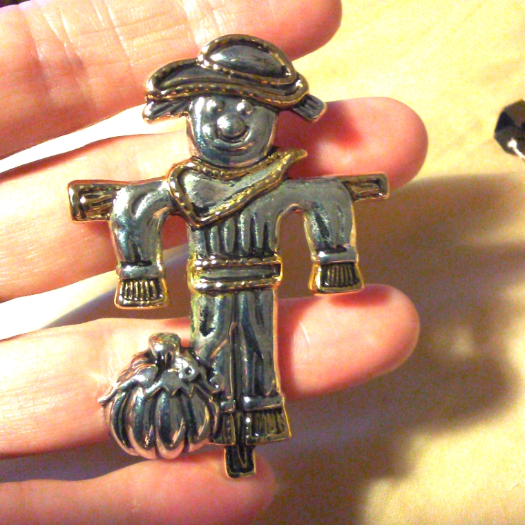 Vintage Scarecrow W/ Pumpkin In Silver & Gold Tone Brooch / Or Necklace By Best